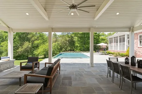 755 Bresslyn Road Nashville TN 37205