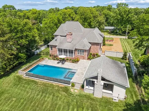 755 Bresslyn Road Nashville TN 37205