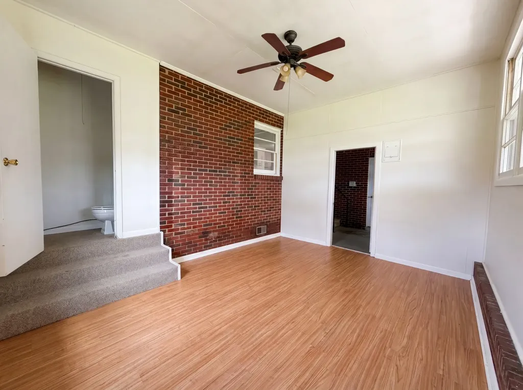 6618 3rd Street College Grove TN 37046