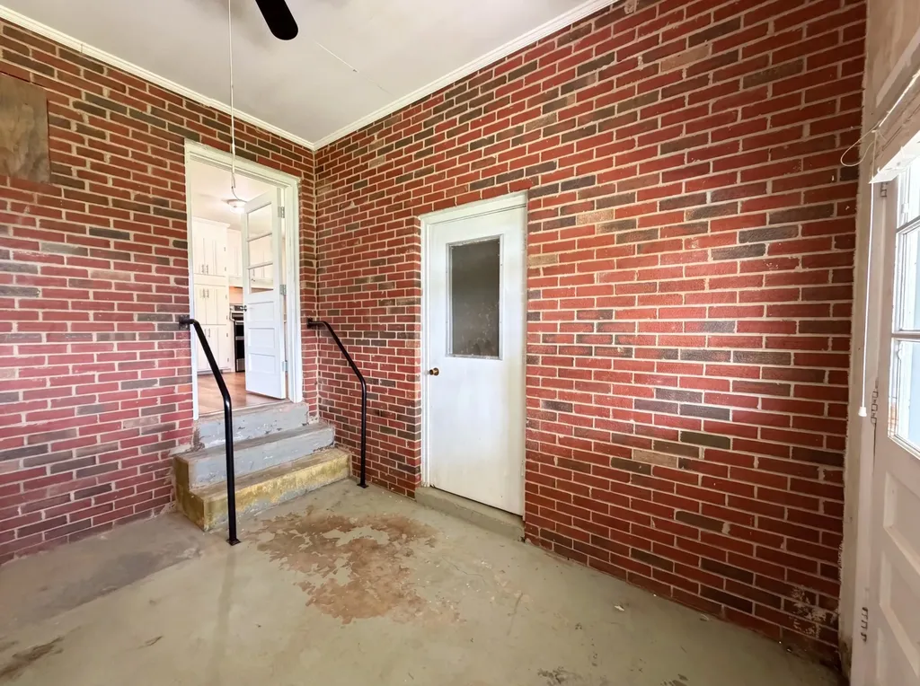 6618 3rd Street College Grove TN 37046