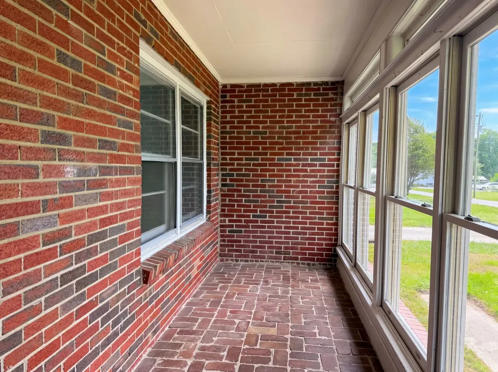 6618 3rd Street College Grove TN 37046
