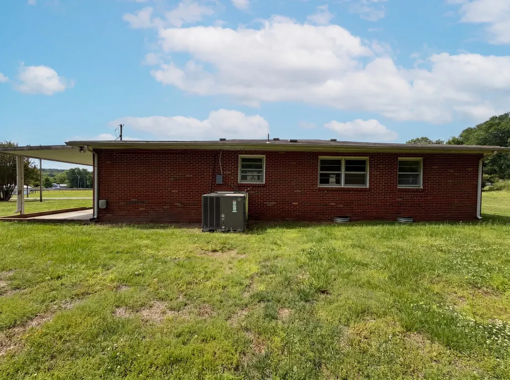 6618 3rd Street College Grove TN 37046