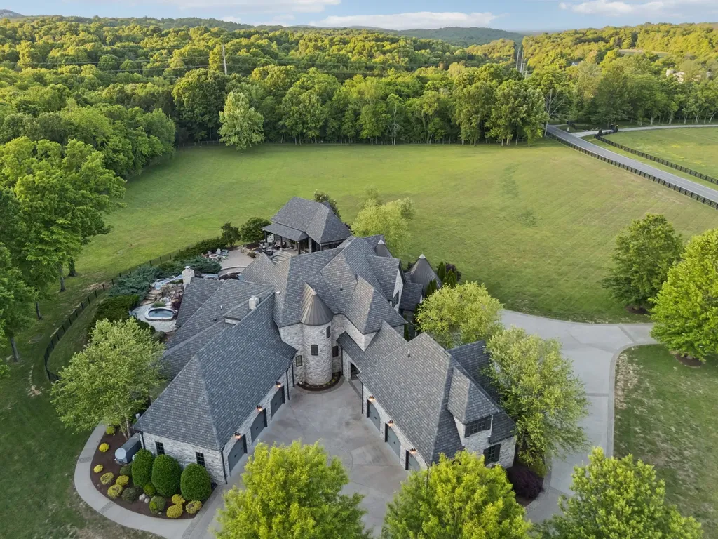1270 Rehobath Road College Grove TN 37046