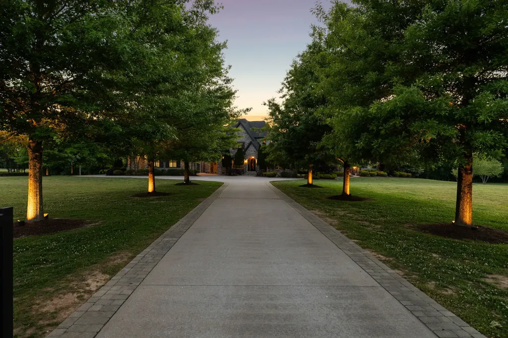 1270 Rehobath Road College Grove TN 37046