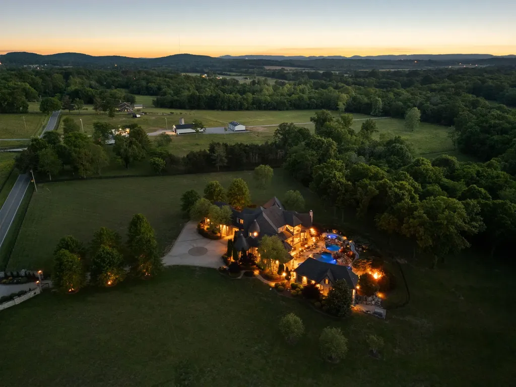1270 Rehobath Road College Grove TN 37046