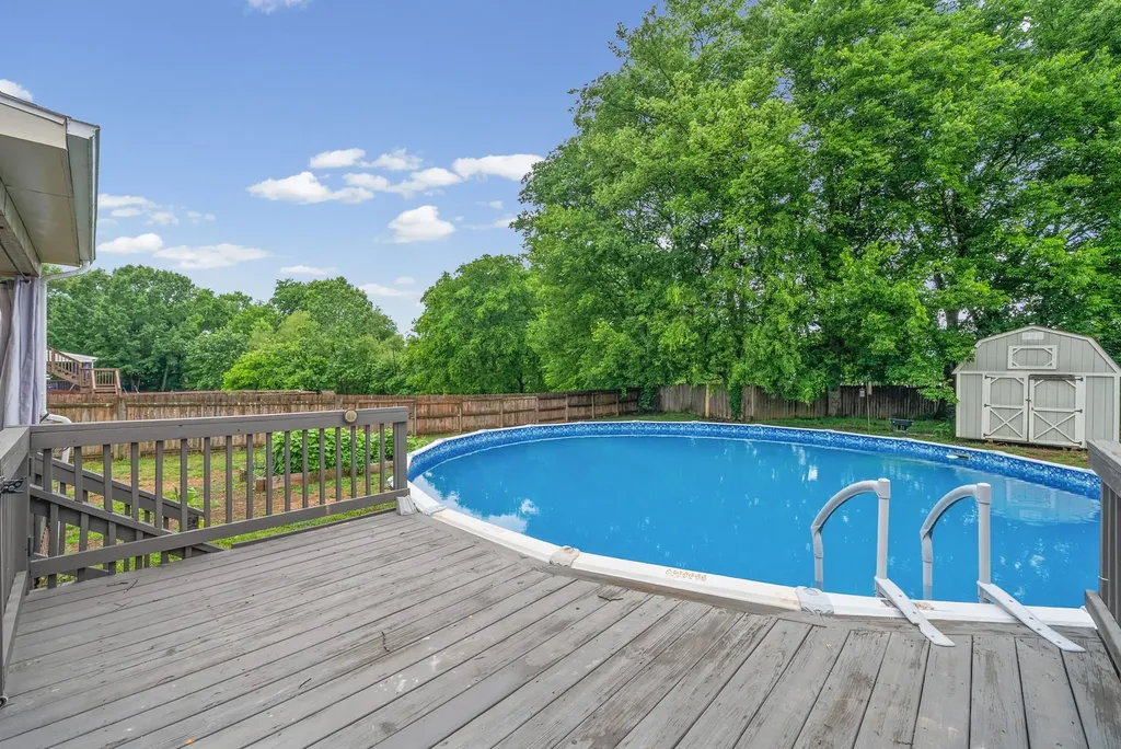 1716 Autumn Drive Clarksville TN 37042