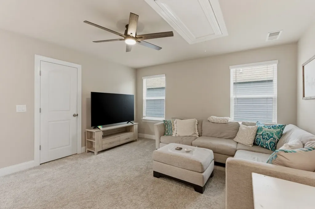 3604 Four Leaf Way Antioch TN 37013