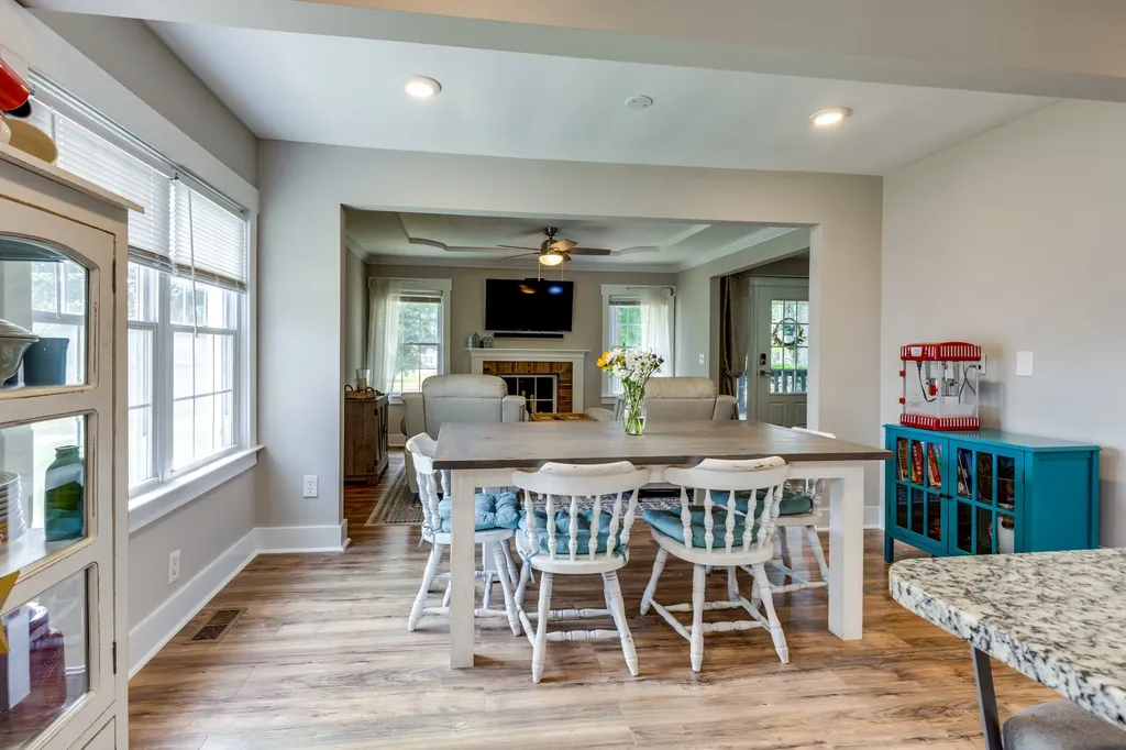 2864 Duplex Road Spring Hill TN 37174