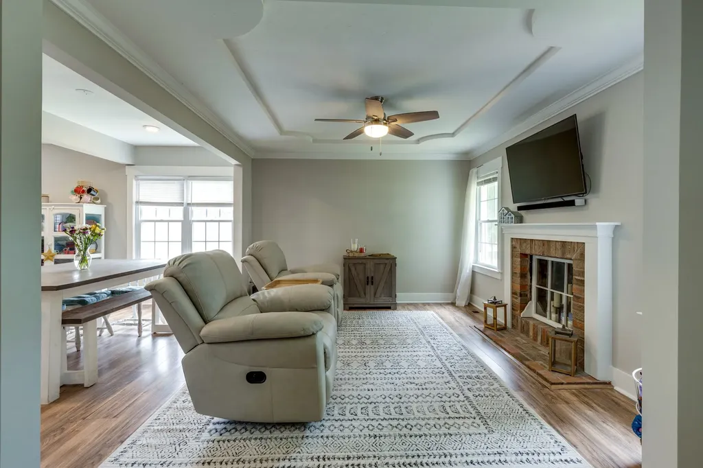 2864 Duplex Road Spring Hill TN 37174