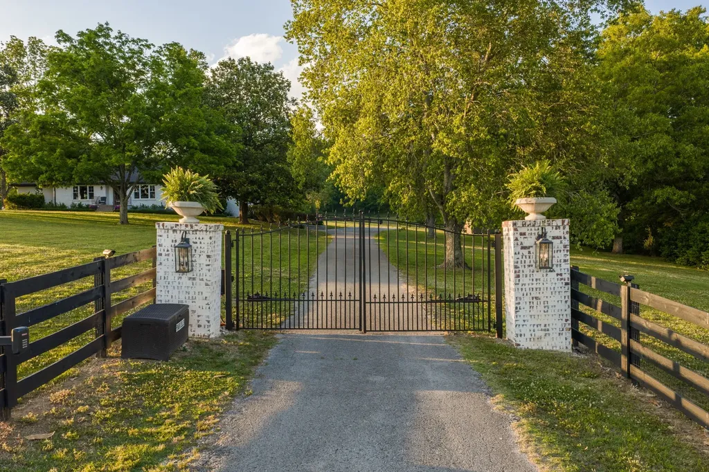 1496 Coleman Road Franklin TN 37064