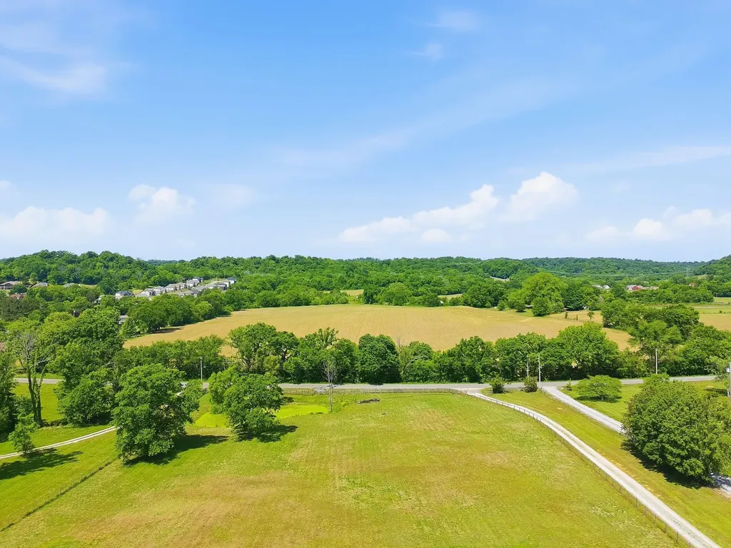 1474 Hardison Road Columbia TN 38401
