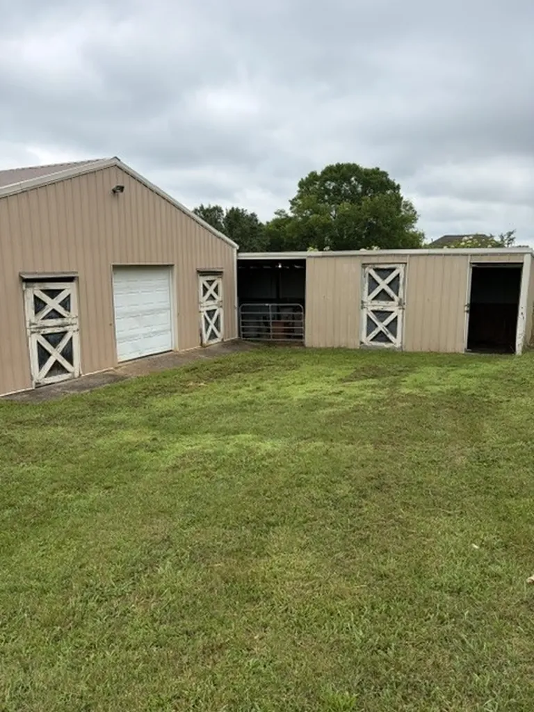 1474 Hardison Road Columbia TN 38401