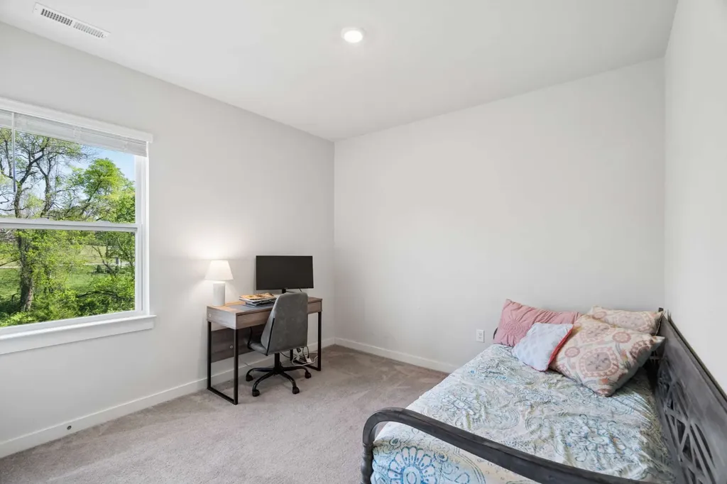2216 Robert Gwynne Drive Smyrna TN 37167