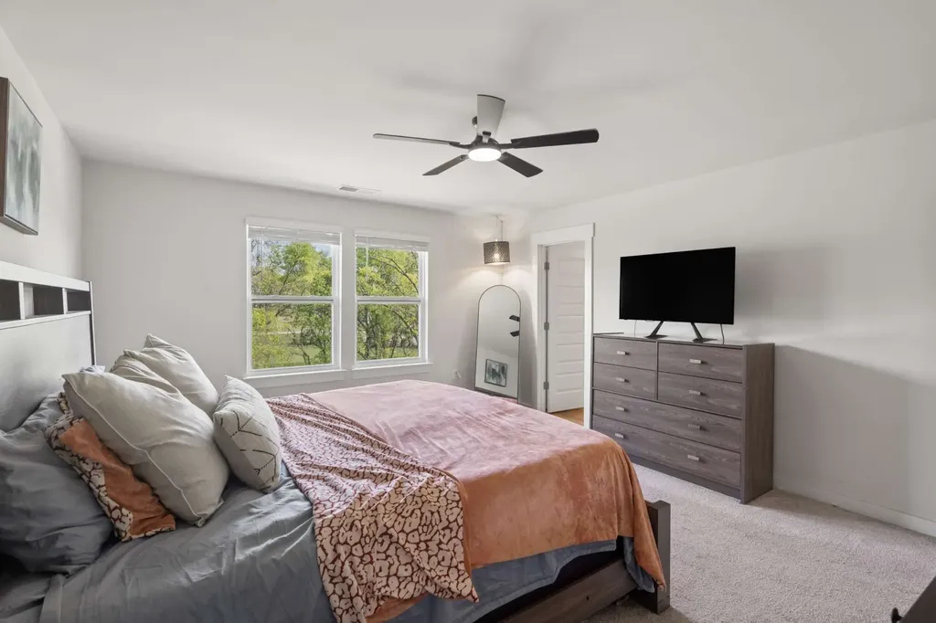 2216 Robert Gwynne Drive Smyrna TN 37167