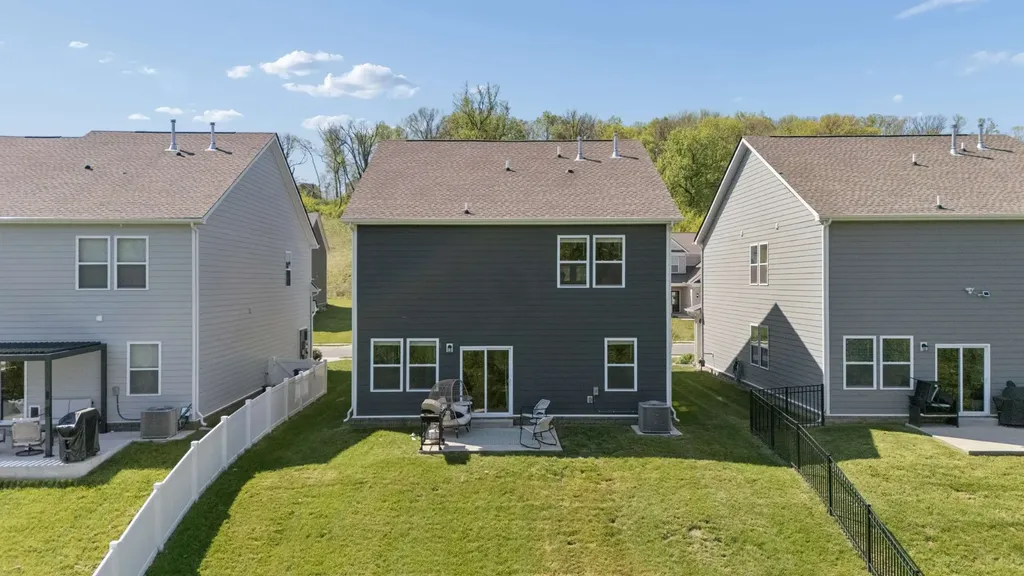2216 Robert Gwynne Drive Smyrna TN 37167