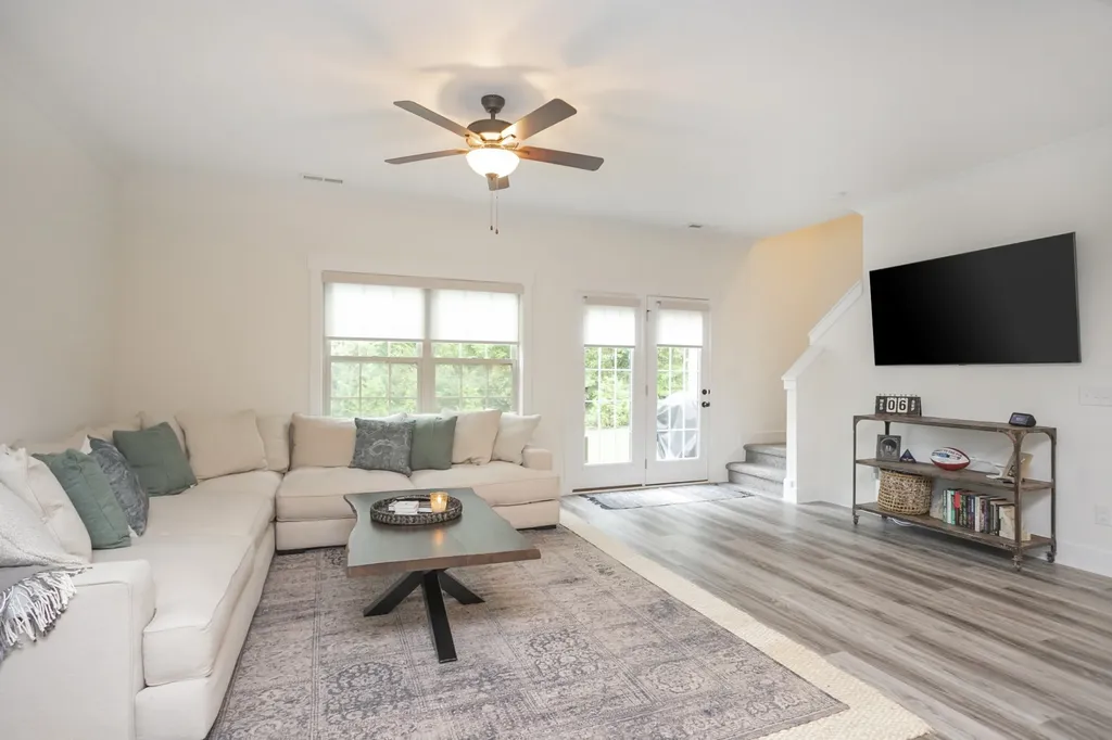 3337 Alta Lane Murfreesboro TN 37128