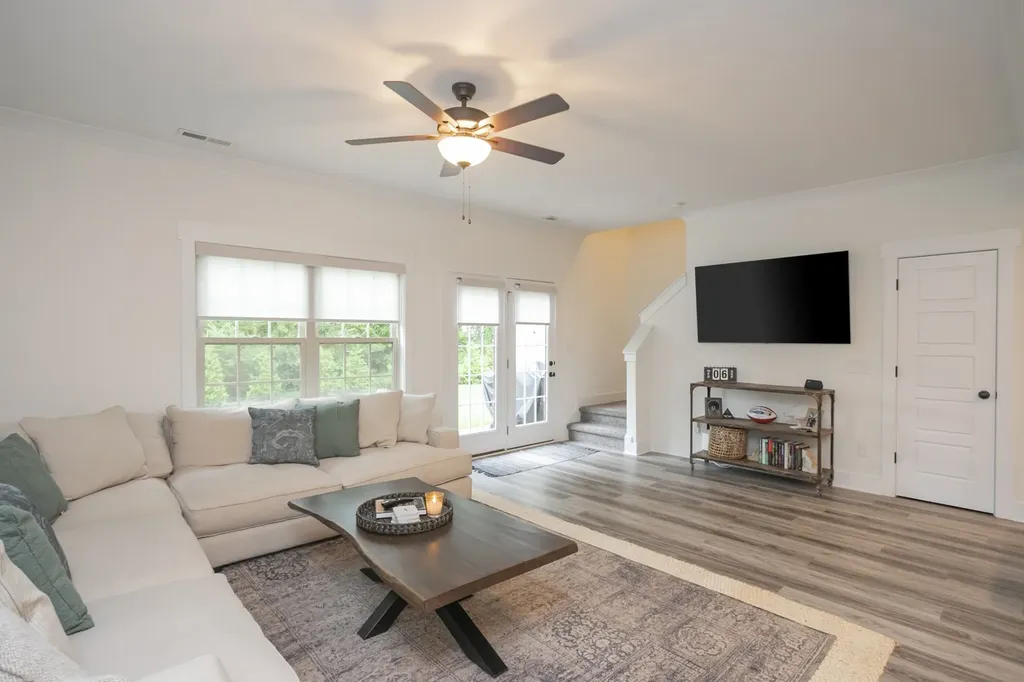 3337 Alta Lane Murfreesboro TN 37128