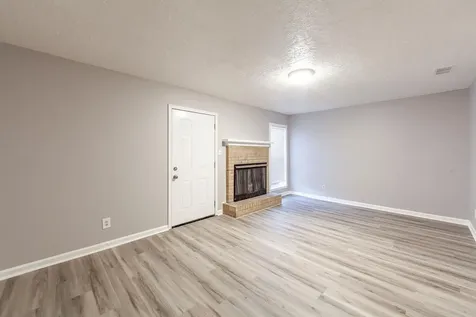 40 Carolane Drive Jackson TN 38305