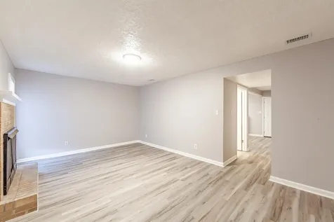 40 Carolane Drive Jackson TN 38305