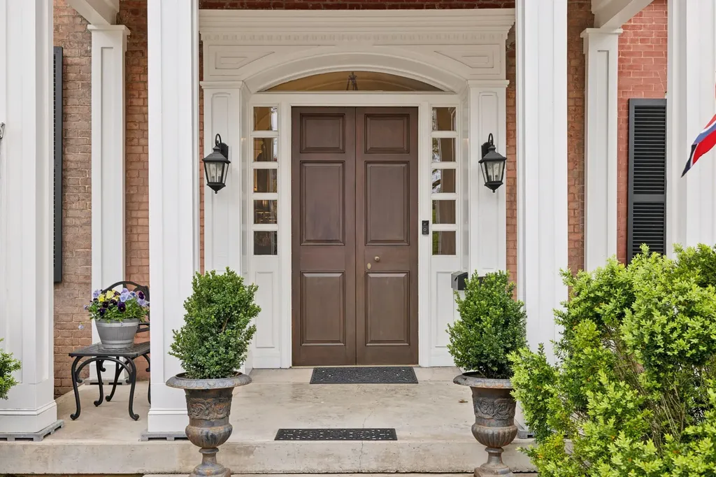 224 3rd Ave, S Franklin TN 37064
