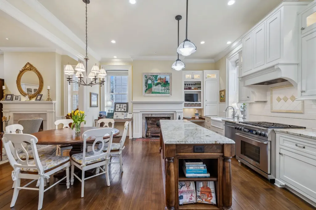 224 3rd Ave, S Franklin TN 37064
