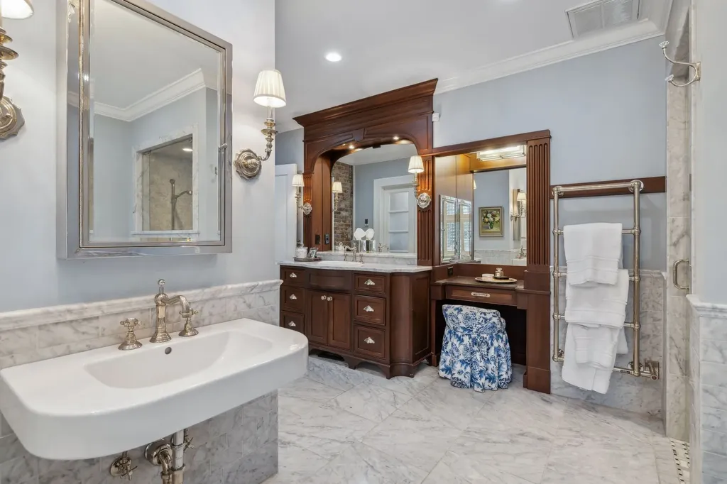 224 3rd Ave, S Franklin TN 37064