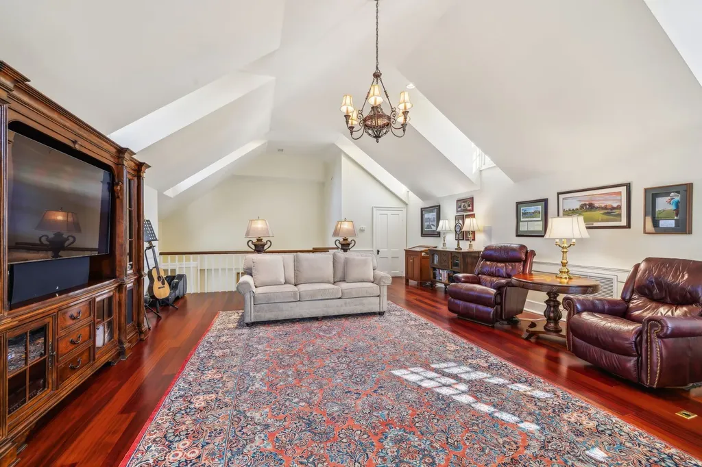 224 3rd Ave, S Franklin TN 37064