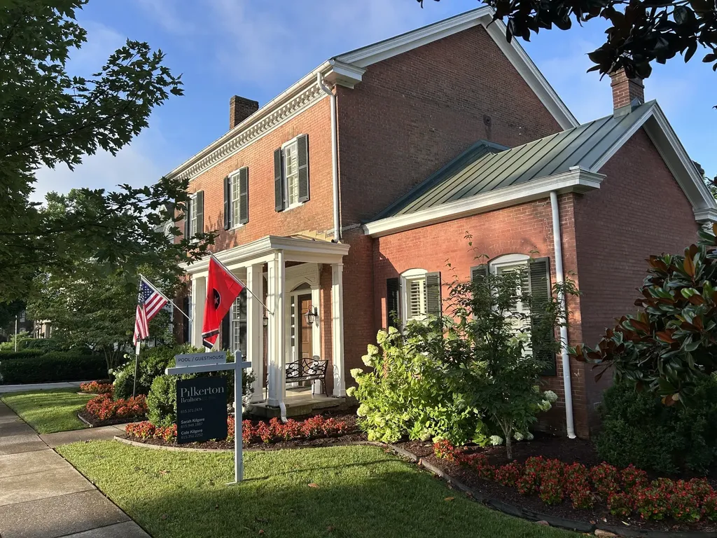 224 3rd Ave, S Franklin TN 37064