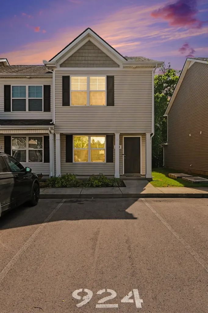 924 Tradition Trail Murfreesboro TN 37130
