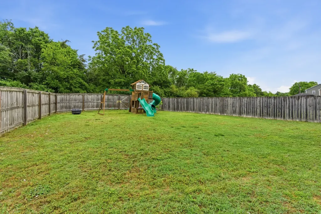 2552 Val Marie Drive Madison TN 37115