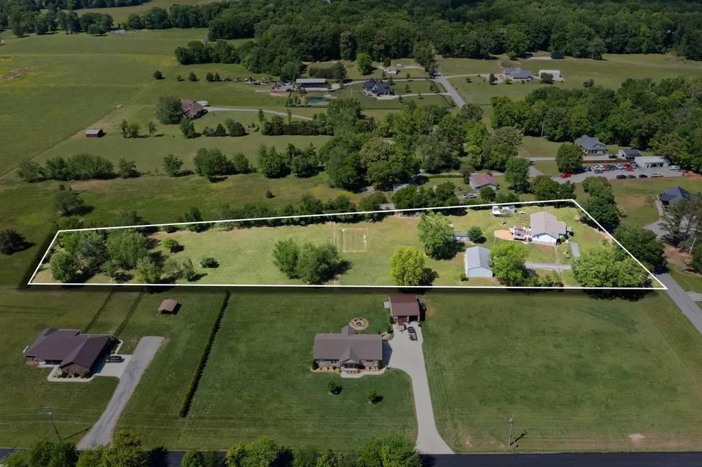 3474 Pleasant Grove Road White House TN 37188