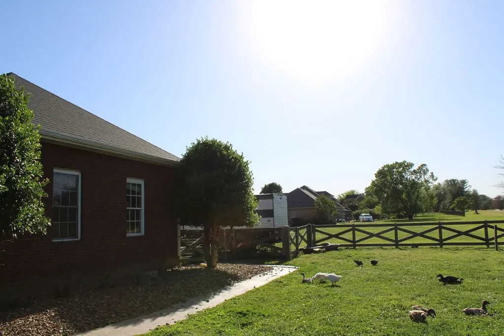 4907 Sango Road Clarksville TN 37043