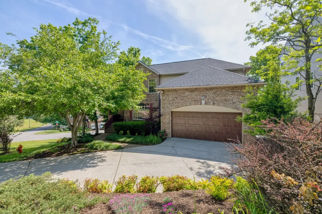 5301 Windypine Drive Nashville TN 37211