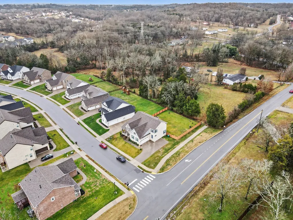 3006 Oxford Drive Mount Juliet TN 37122