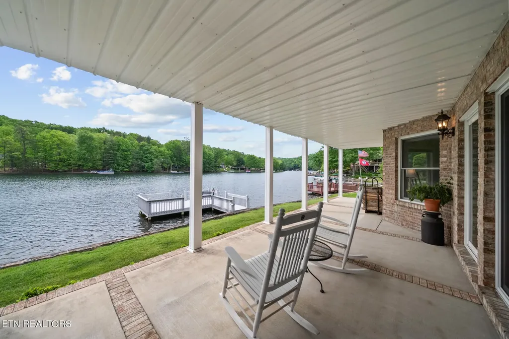 150 Motthaven Drive Crossville TN 38558