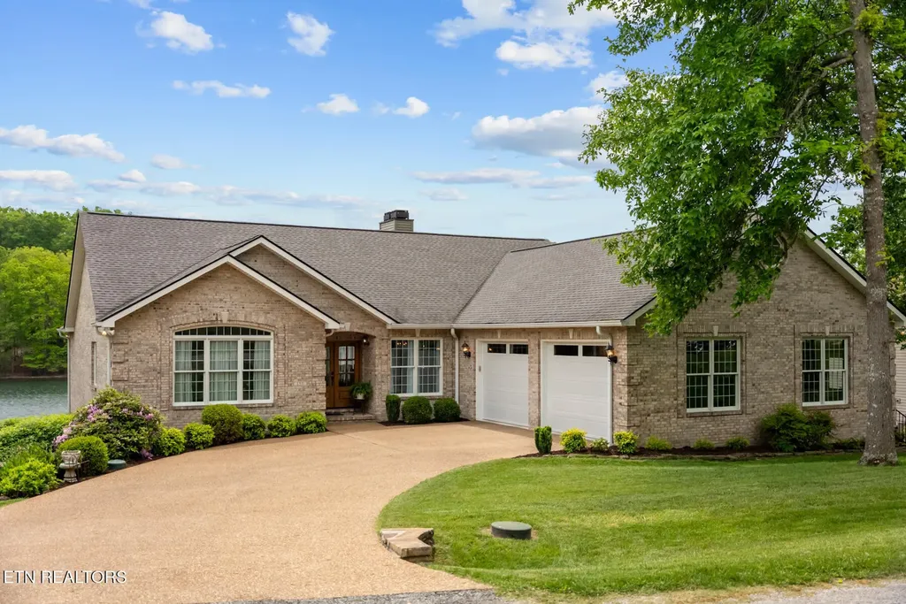 150 Motthaven Drive Crossville TN 38558