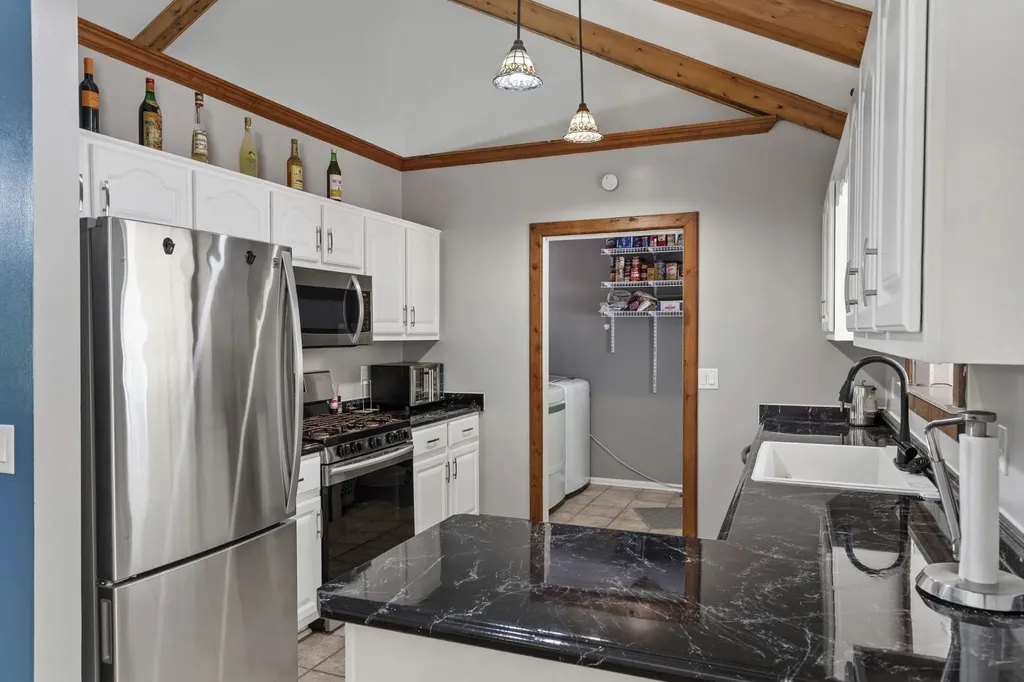 2524 Distillery Road Greenbrier TN 37073
