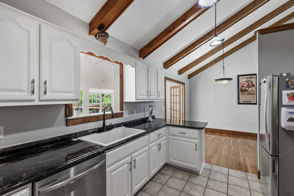 2524 Distillery Road Greenbrier TN 37073