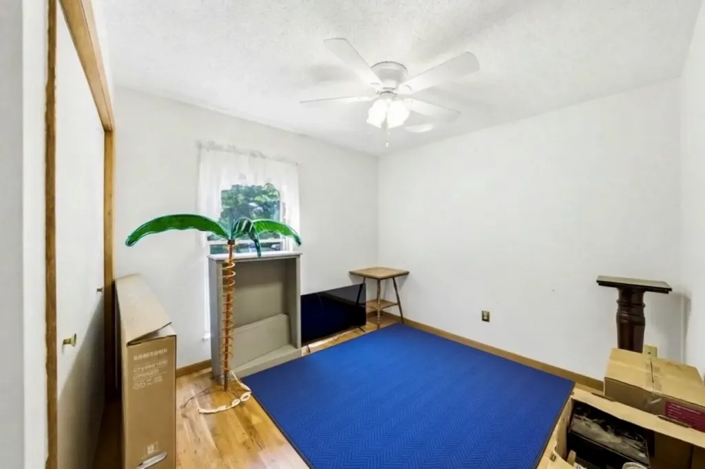 997 Lake Ridge Drive Dandridge TN 37725