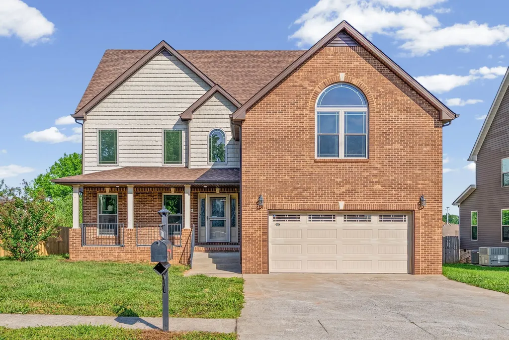 1708 Spring Haven Drive Clarksville TN 37042