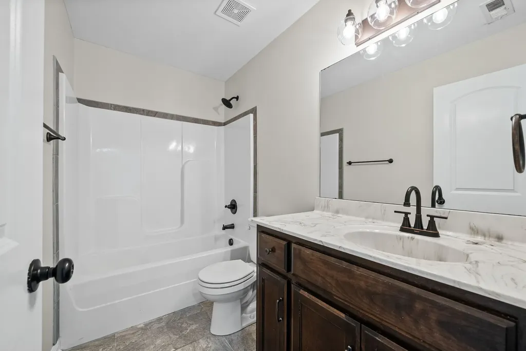 1708 Spring Haven Drive Clarksville TN 37042
