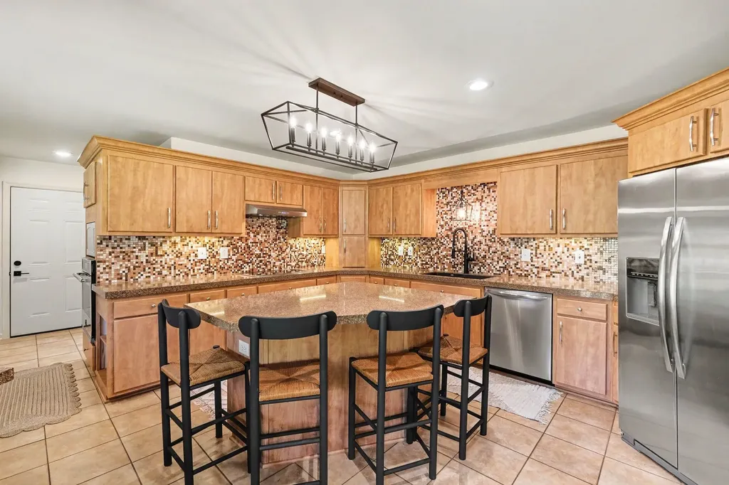 8525 Old Harding Lane Nashville TN 37221