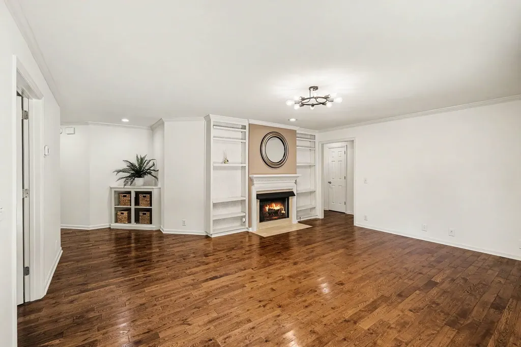 8525 Old Harding Lane Nashville TN 37221