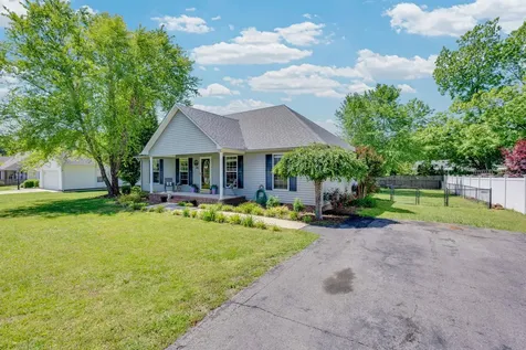 145 Greenwood Drive Smithville TN 37166