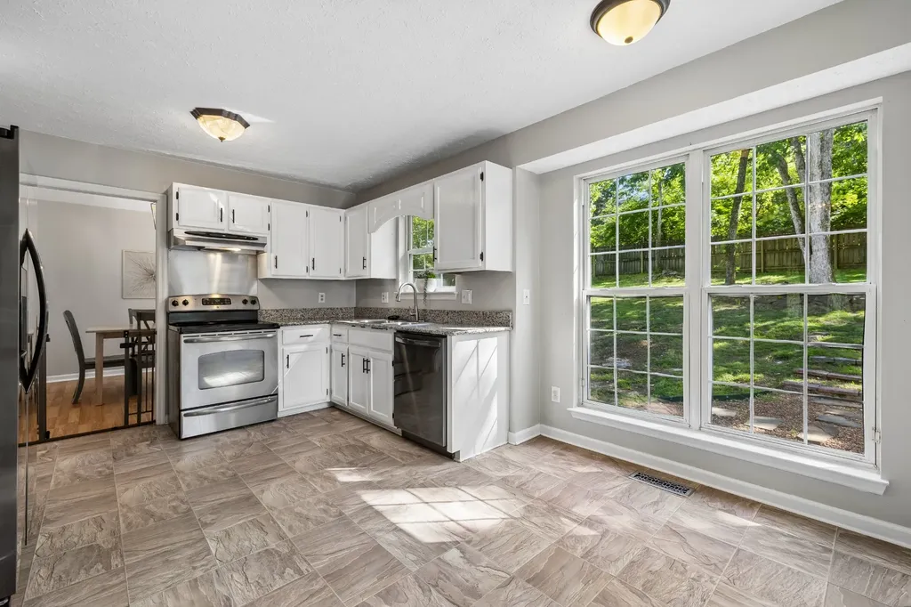 108 Redbud Drive Hendersonville TN 37075