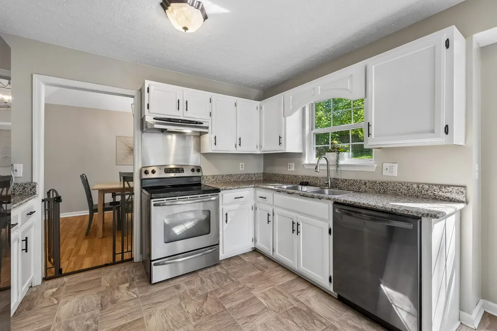 108 Redbud Drive Hendersonville TN 37075