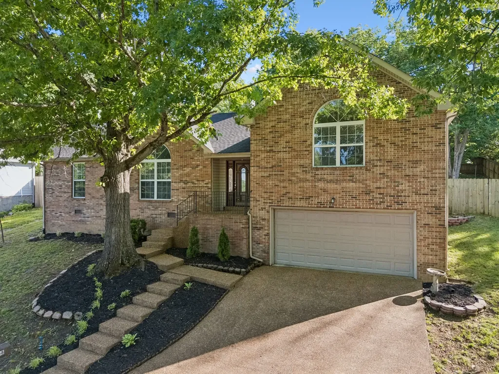 108 Redbud Drive Hendersonville TN 37075