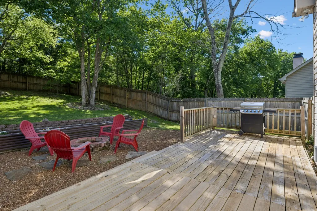 108 Redbud Drive Hendersonville TN 37075