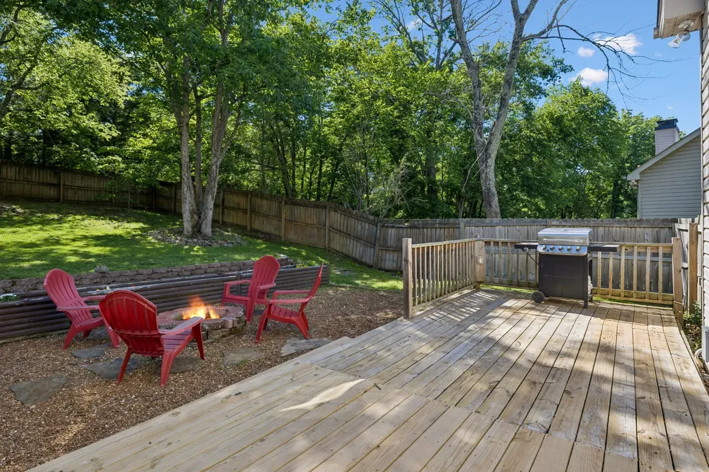 108 Redbud Drive Hendersonville TN 37075