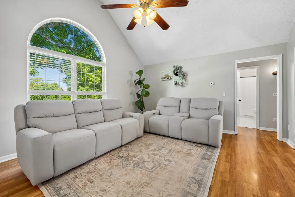 108 Redbud Drive Hendersonville TN 37075